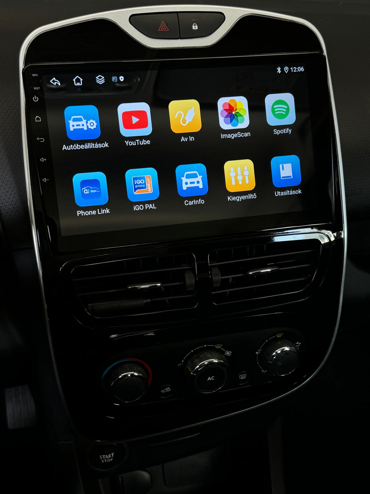 Renault Clio 4 2012 - 2016 10.1" Android Multimédia fejegység - TopNAVI