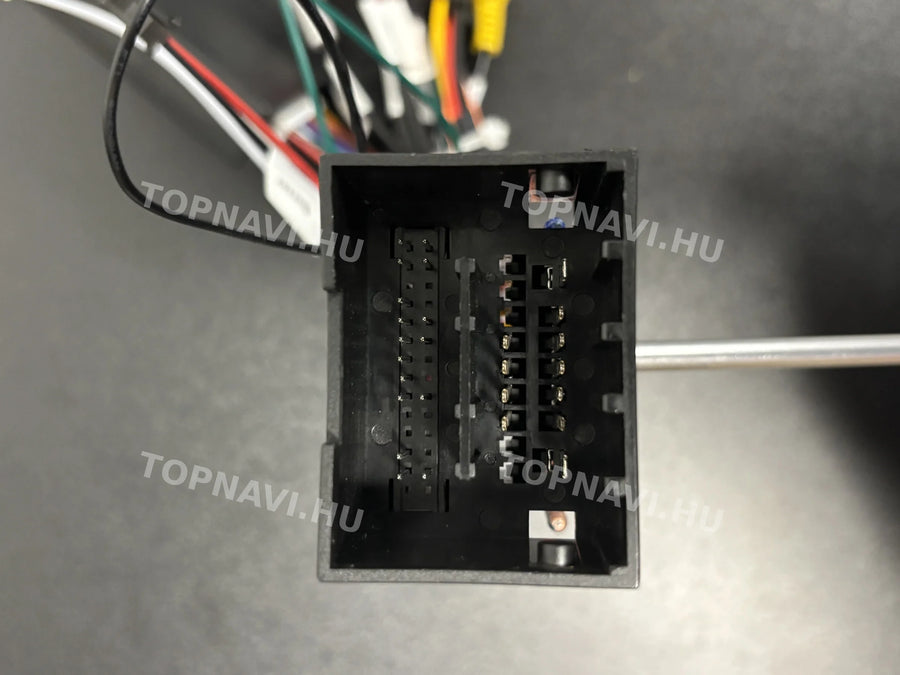 Opel Astra J "Tesla Style" 2009-2015 9.7" Android multimedia car radio touchscreen head unit - Csatlakozó