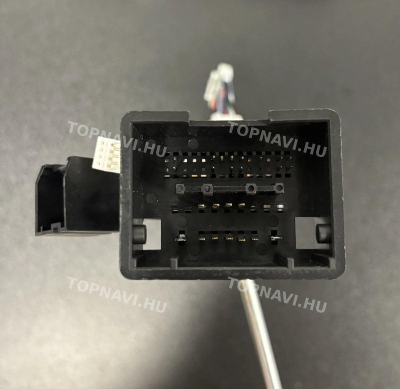 Opel Astra J 2009- 2015 9" Android Multimedia Head Unit - csatlakozó