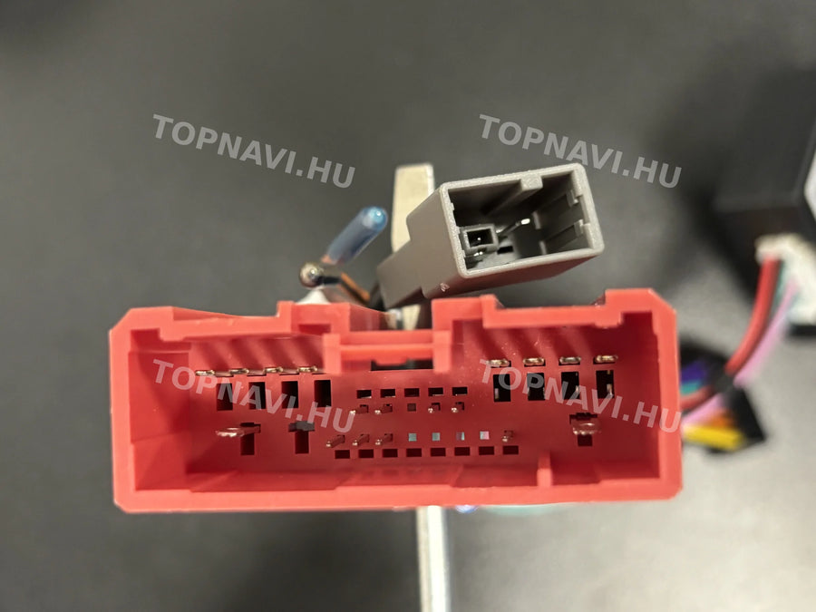 Mazda 3 II 2009-2013 9" Android Head Unit with Touchscreen - Csatlakozó