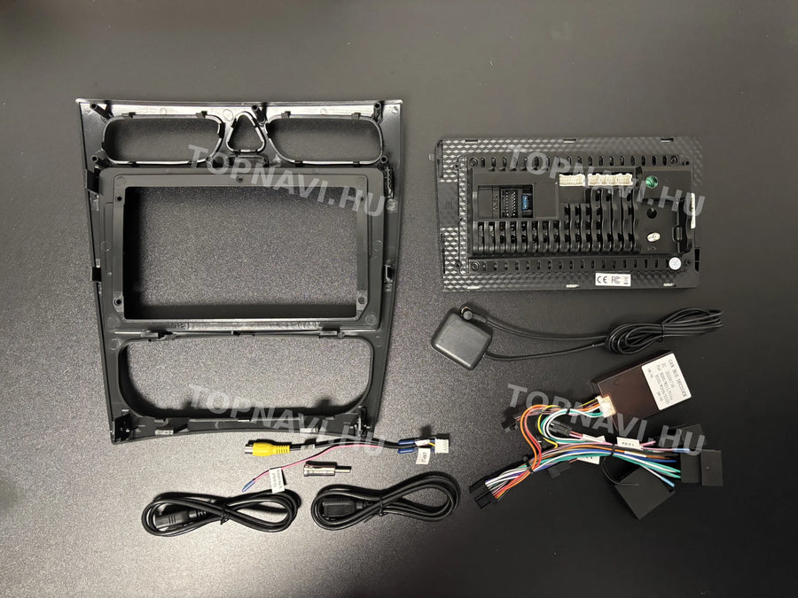 Mercedes-Benz A W168 / C W203 / CLK W209 / G W463 9" Android multimedia car radio touchscreen head unit - Hátulja