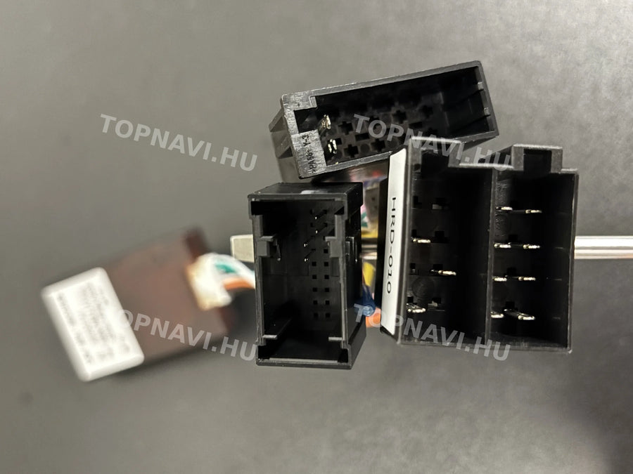 Mercedes-Benz A W168 / C W203 / CLK W209 / G W463 9" Android multimedia car radio touchscreen head unit - Csatlakozó