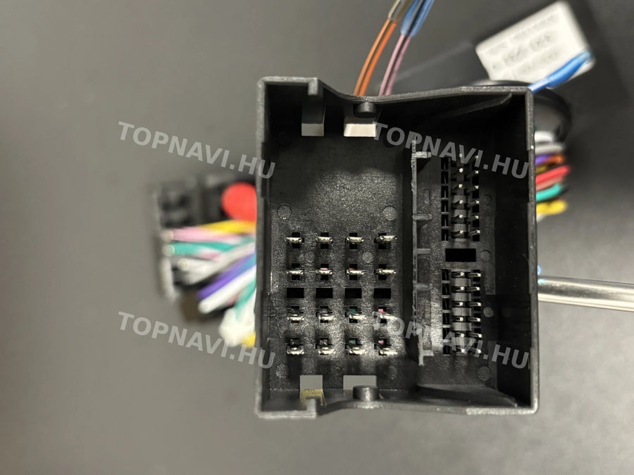 Mercedes-Benz W204 C-Class 2008-2014 Android multimedia car radio touchscreen head unit - Csatlakozó