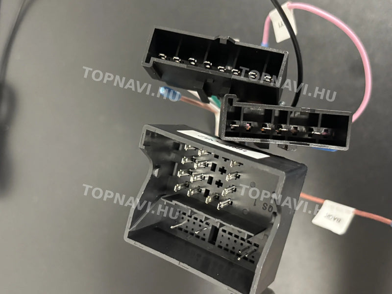 Ford Mondeo 2000- 2007 9" Android Multimedia Head Unit - csatlakozó