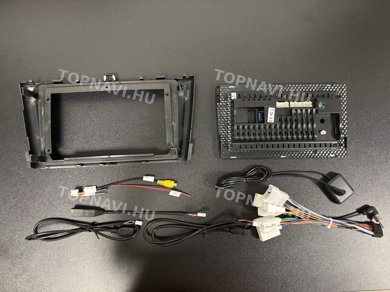 Toyota Avensis 3 T27 2009- 2018 9" Android Multimedia head unit - hátulja