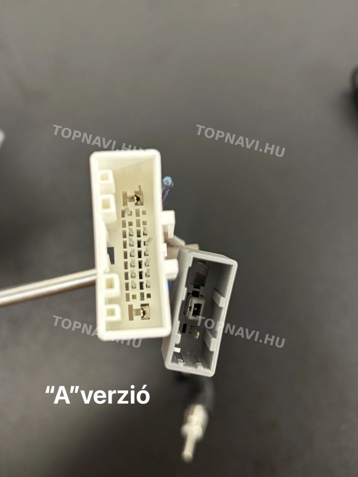 Nissan Juke YF15 2010- 2019 9" Android Multimedia Head Unit - Csatlakozó