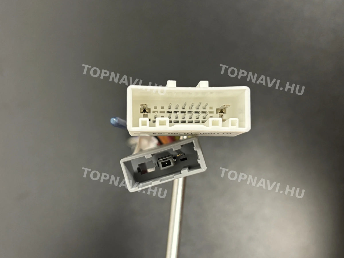 Nissan Navara 2006- 2012 9" Android Multimedia Head Unit - Csatlakozó