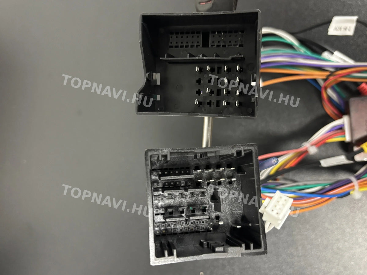 Peugeot 208 / 2008 2012- 2019 10.1" Android Multimedia Head Unit - Csatlakozó