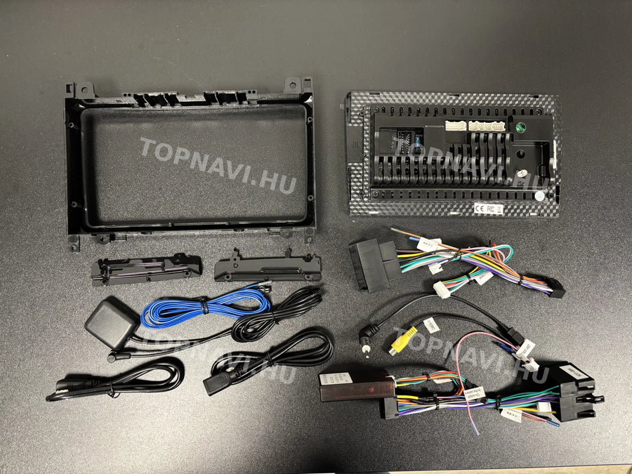 Mercedes-Benz A W169 / B W245 / Vito, Viano W639 / Sprinter W906 9" Android multimedia car radio head unit - Hátulja