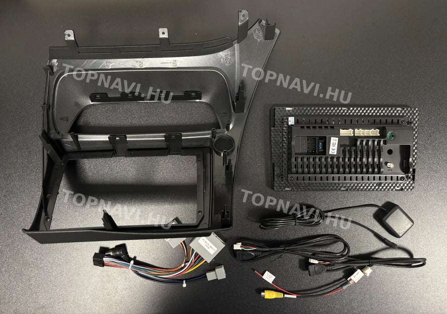 Honda Civic UFO 8th gen 2005-2011 9" Android multimedia car radio touchscreen head unit - Hátulja