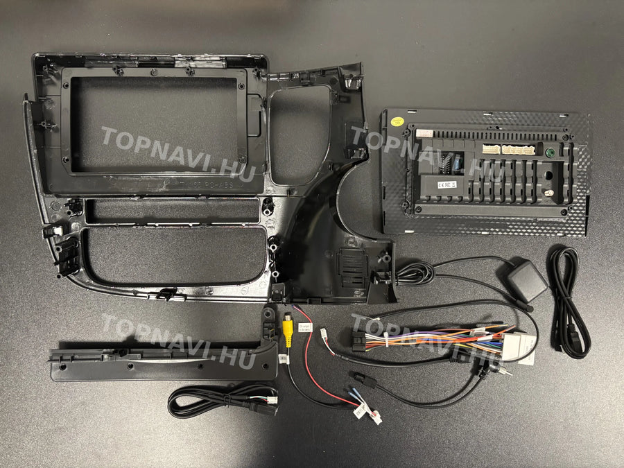 Mitsubishi Outlander 3 2012-2018 10.1" Android multimedia car radio touchscreen head unit - Hátulja
