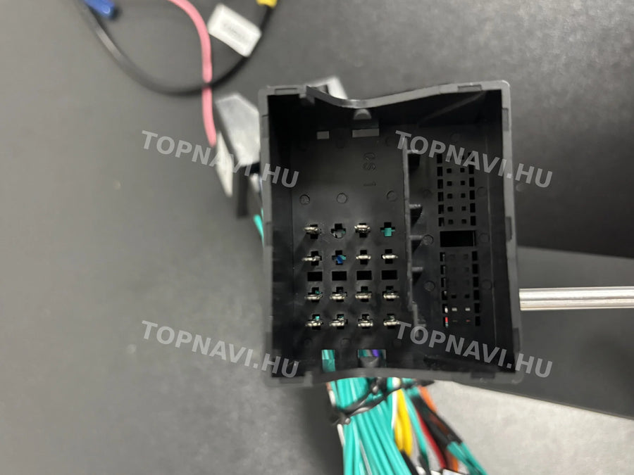 Mercedes-Benz SLK R171 2004-2010 9" Android multimedia car radio touchscreen head unit - Csatlakozó