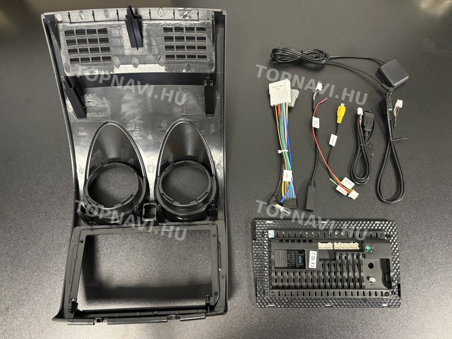 Nissan Qashqai J10 2005-2013 9" Android multimedia car radio touchscreen head unit - Hátulja