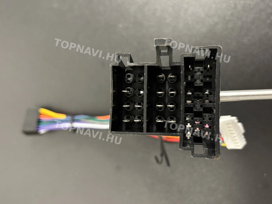 Mercedes-Benz V W447 / Vito W447 10.1" Android multimedia car radio touchscreen head unit - Csatlakozó
