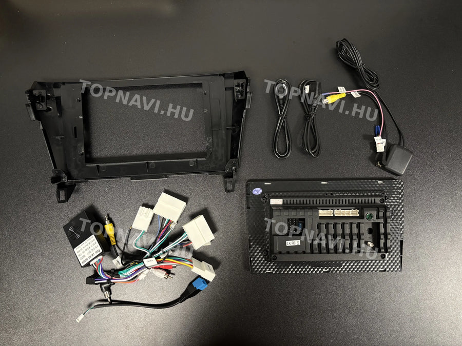 Nissan Qashqai 2, X-Trail 3 J11 10.1" Android multimedia car radio touchscreen head unit - Hátulja