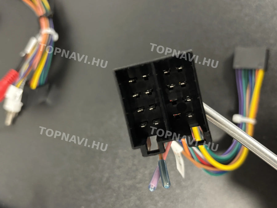 Opel Astra, Vectra, Zafira, Corsa, Meriva Grey 7" Android multimedia car radio touchscreen head unit - Csatlakozó
