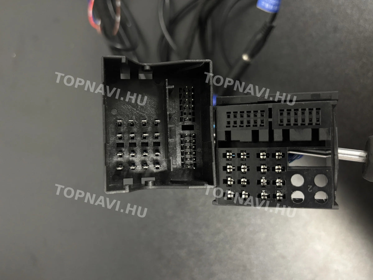 BMW 3 / 5 Series E90, E91, E92, E93 E60, E61 E63, E64 CCC/CIC Android Multimedia Head Unit - Csatlakozó