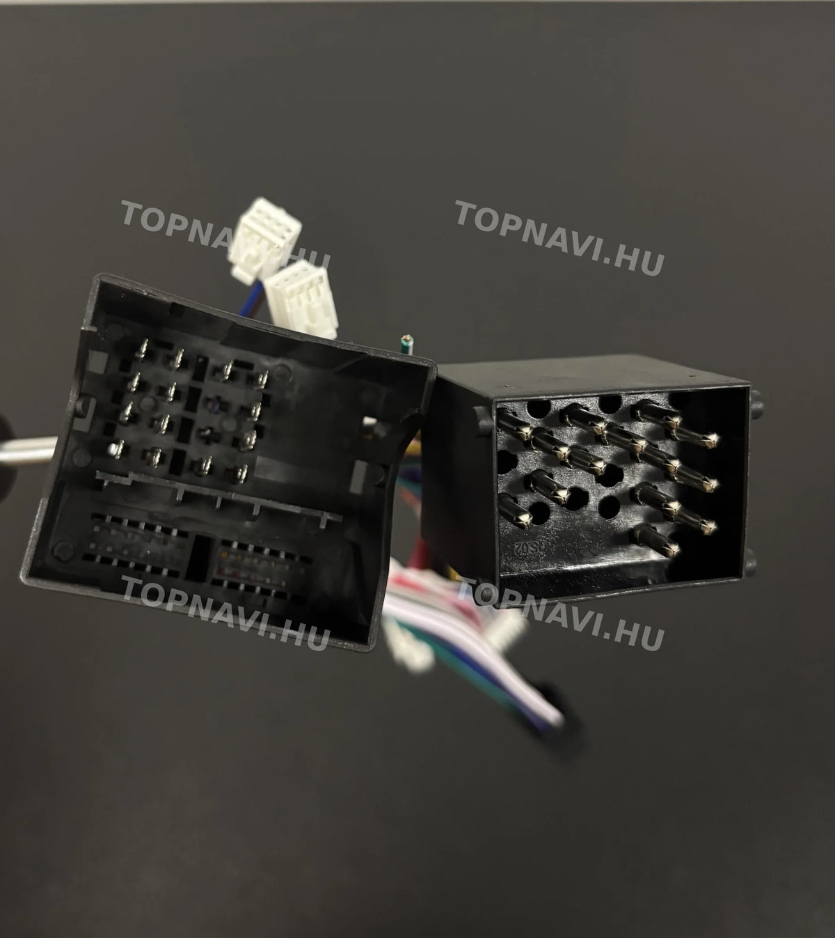 BMW E46 1998–2006 8.8" Android multimedia car radio touch screen head unit - Csatlakozó