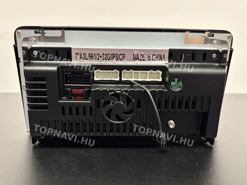 Audi A3 8P 2003–2012 7" Android multimedia car radio touch screen head unit (right button) - hátulja