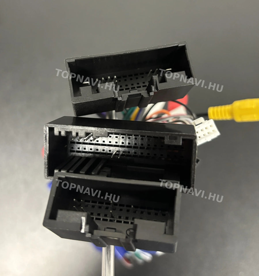 Ford Focus 3 "Tesla Style" 2012-2017 9.7" Android multimedia car radio touchscreen head unit - Csatlakozó