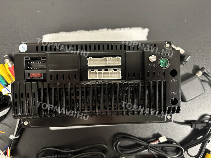 Skoda Fabia, Octavia, Superb, Rapid 7" Android multimedia car radio touchscreen head unit - hátulja